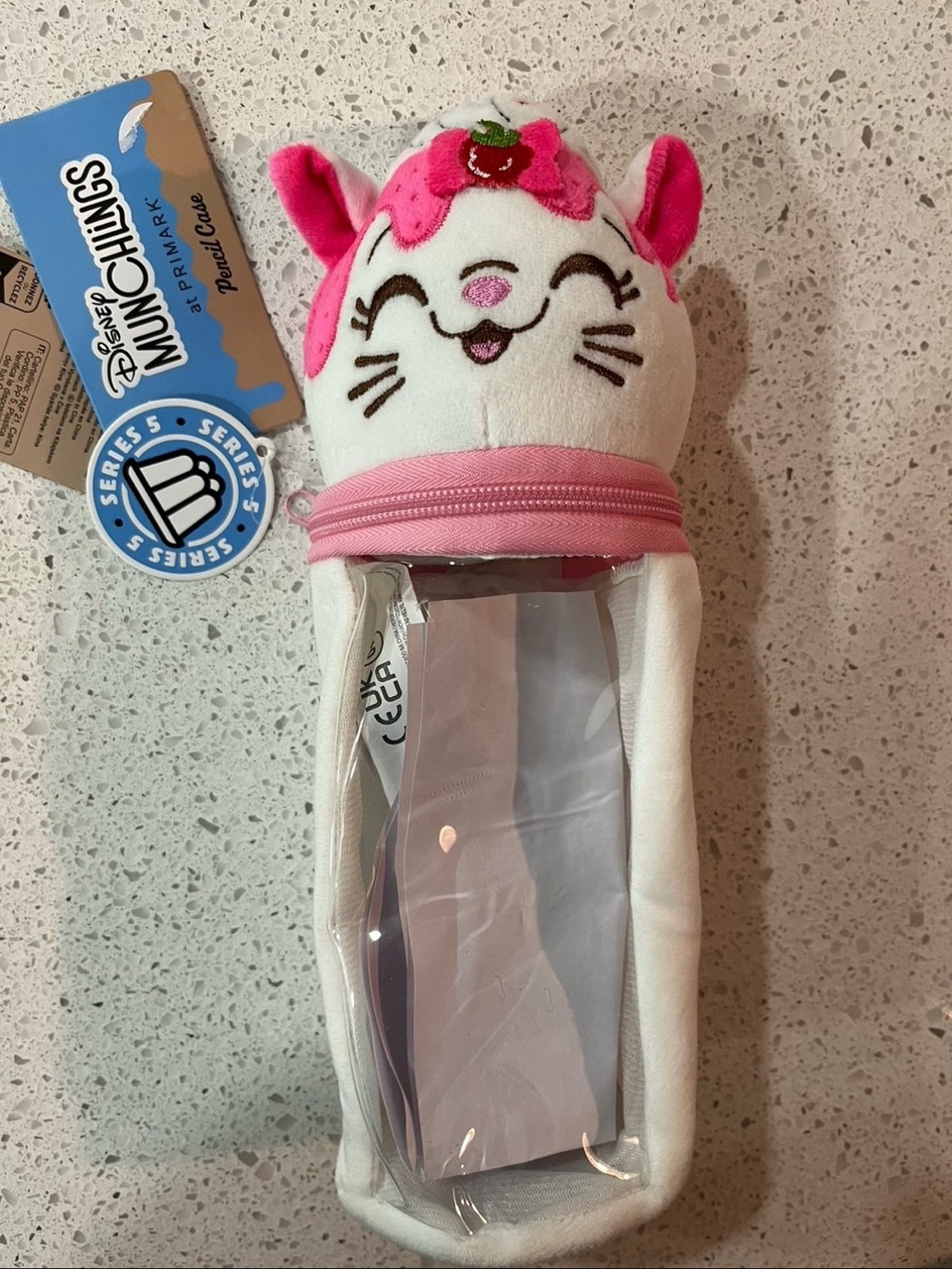 Disney Marie the Cat Munchlings Series 5 Plush Pencil Case *Primark* New